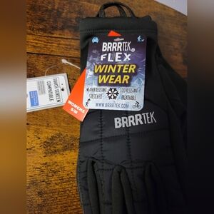 BRRRRRR Tec womens medium winter wear, cold resistant gloves